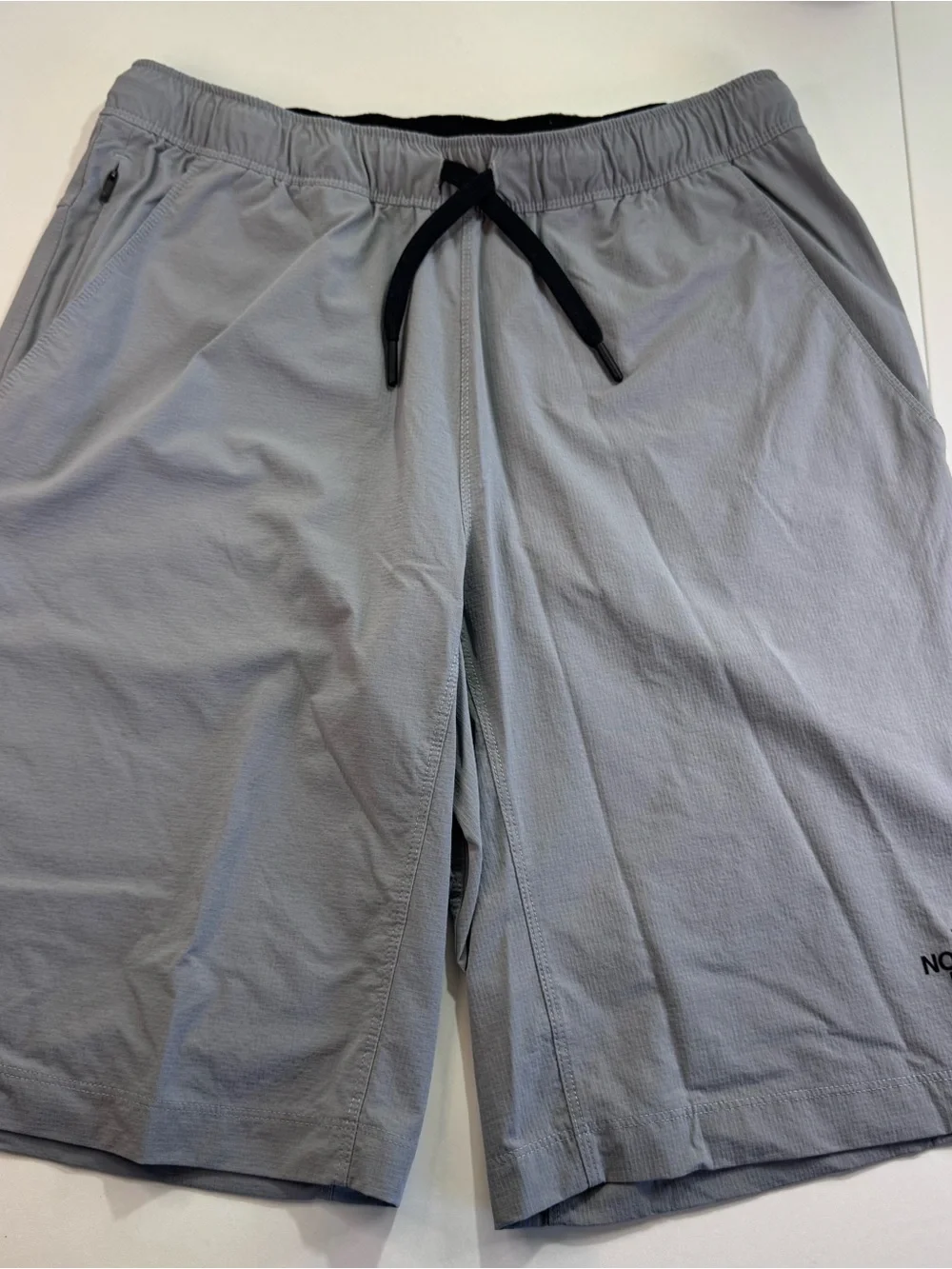 The North Face Summit Series Pacesetter Shorts Men's Small Gray Running Hiking
